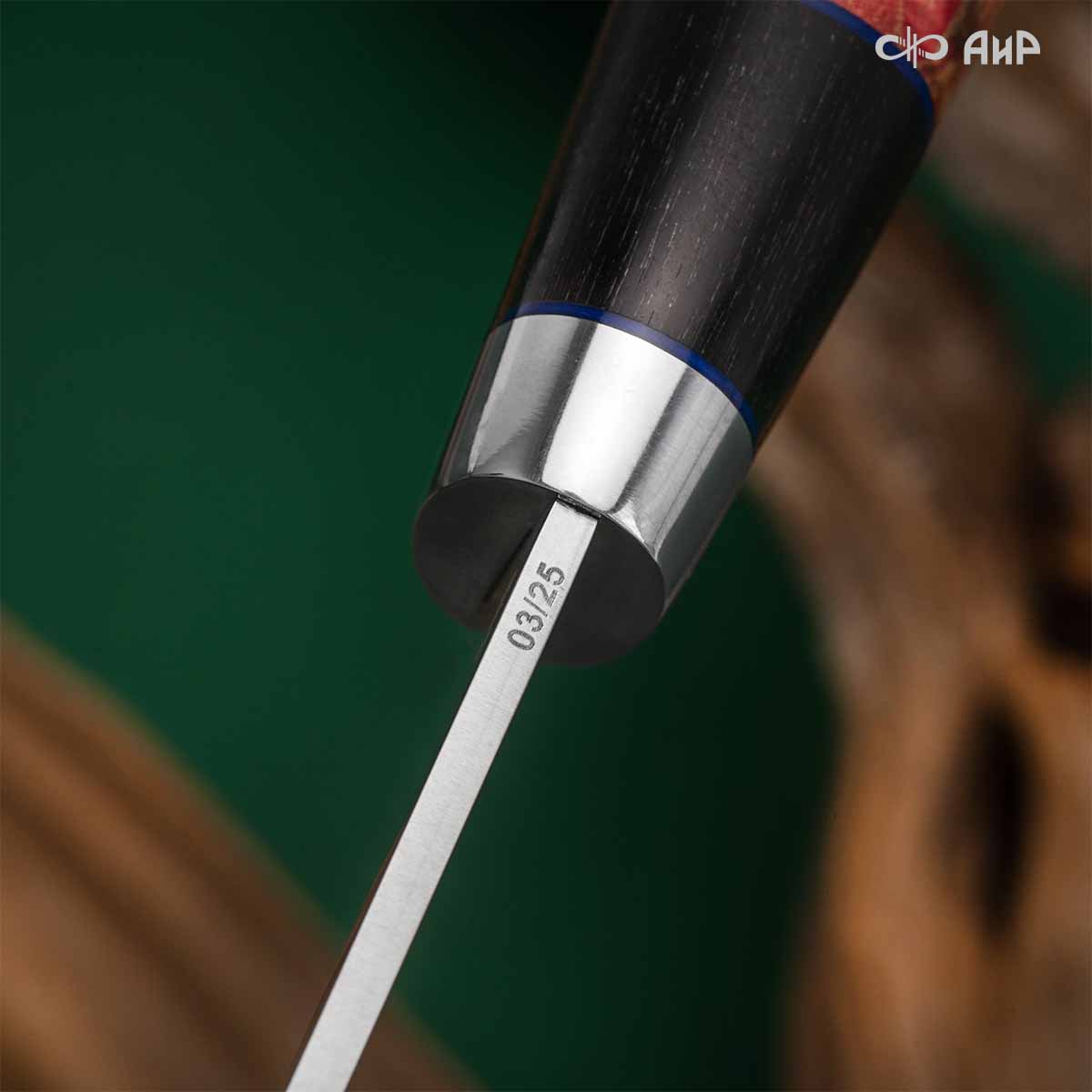 Финка Нью (наборная: стабилизированный граб, стабилизированный кап клена красный, фибра синяя, алюмин.втулка, авторские ножны, кастомная заточка) CPR, № 03 - Компания «АиР»