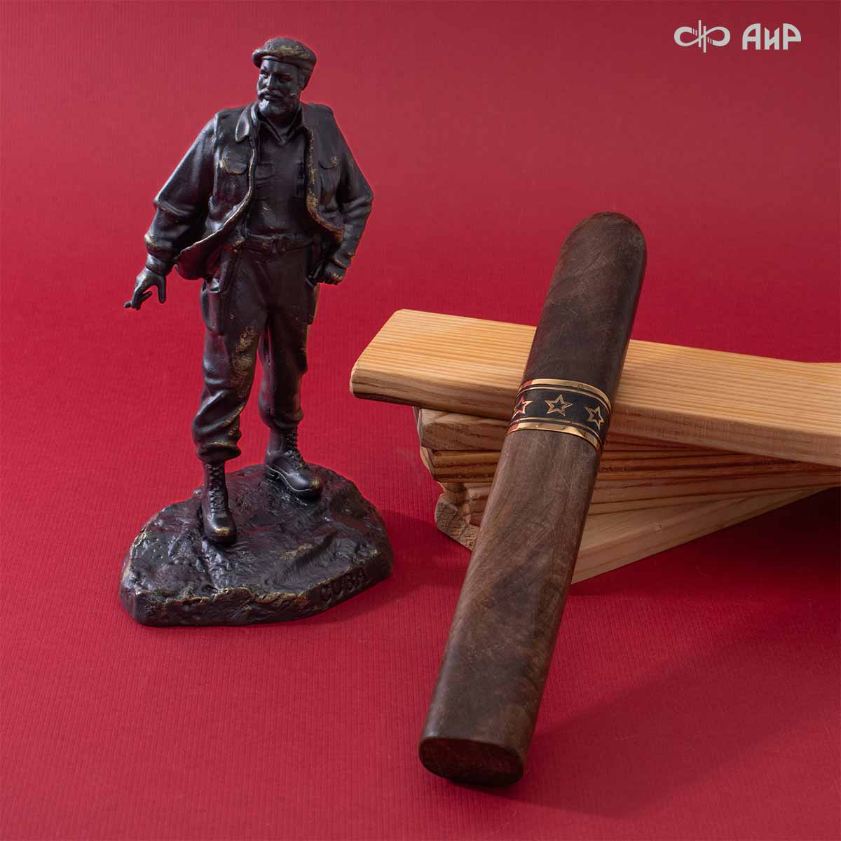  Нож Сигара (ореховый кап, золото, черный никель), дамасская сталь ZDI-1016 - Компания «АиР»