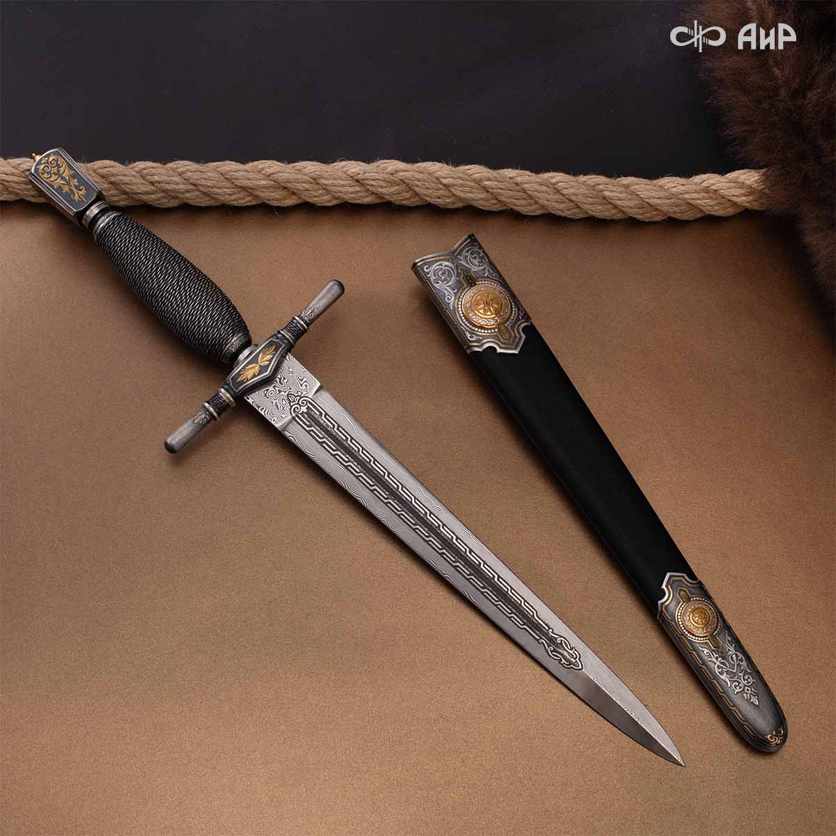 Комплект Толедо: шпага, дага, кинжал, Артикул: 38867 - Компания «АиР»