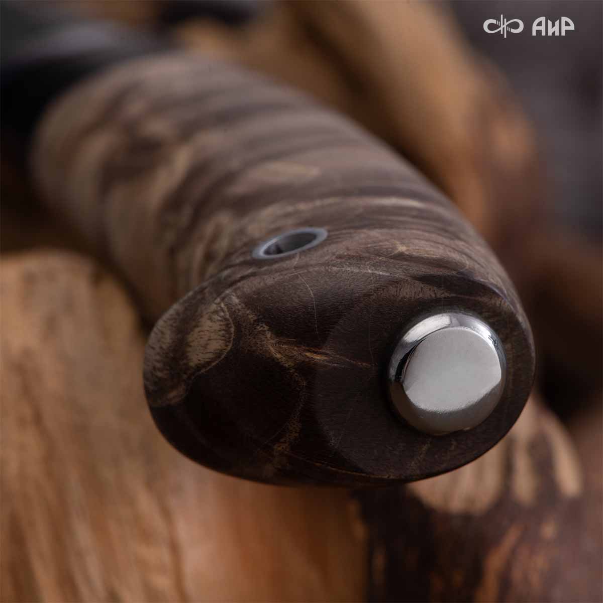 Финка Нью (наборная: стабилизированный граб, стабилизированный кап клена коричневый, фибра синяя, алюмин.втулка, авторские ножны, кастомная заточка) ZDI-1016, узор твист № 15 - Компания «АиР»