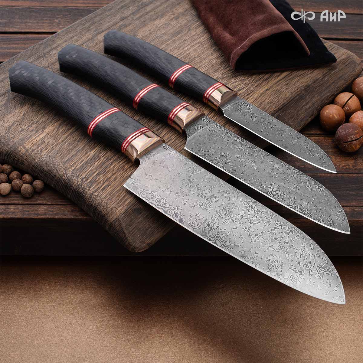 Набор Сантоку-3 (наборная рукоять: карбон черный, проставки медь, фибра, мокуме гане, ввертыш медь, авторский кейс) дамасская сталь ZDI-1016 - Компания «АиР»