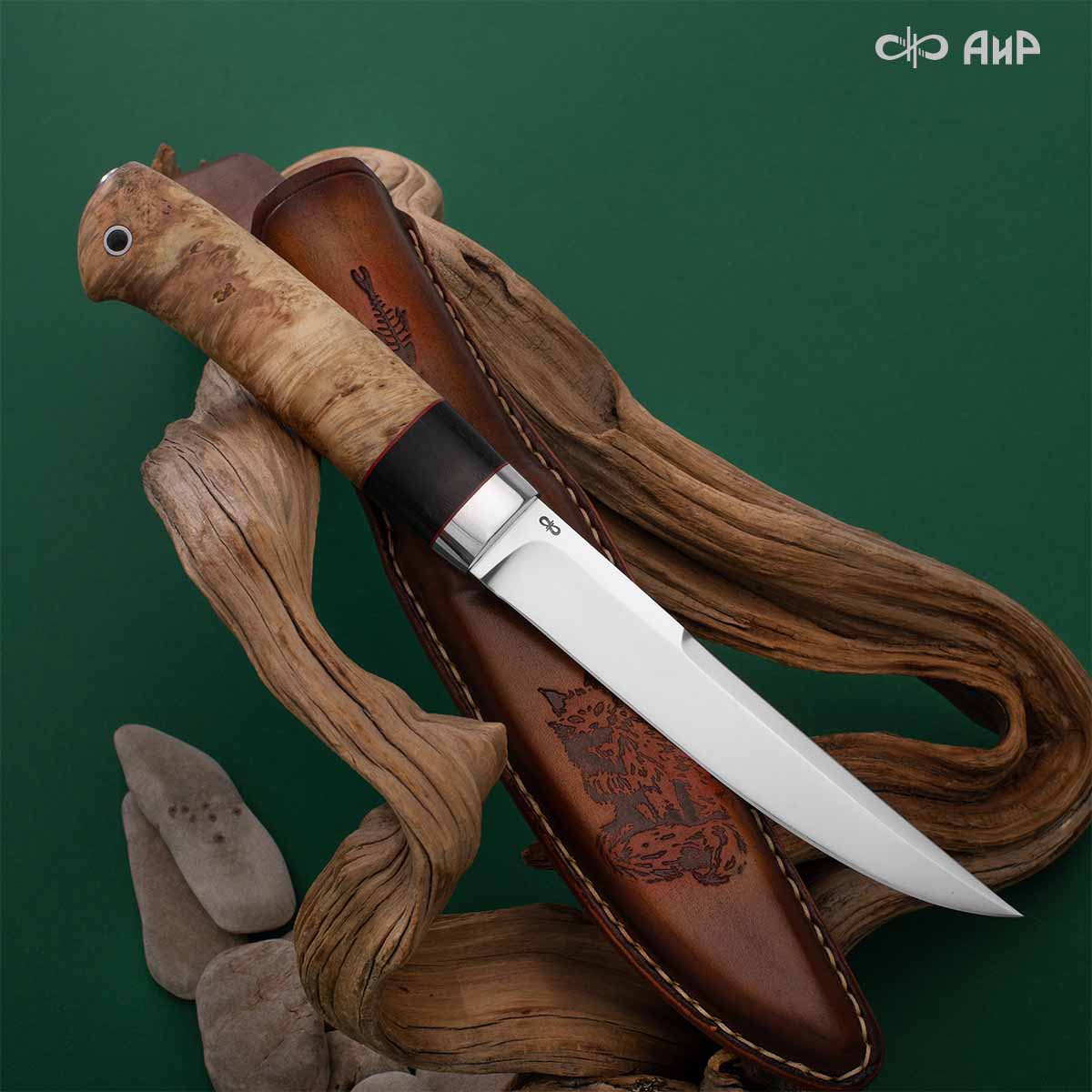 Финка Нью (наборная: стабилизированный граб, стабилизированный кап клена натуральный, фибра красная, алюмин.втулка, авторские ножны, кастомная заточка) CPR, № 01 - Компания «АиР»