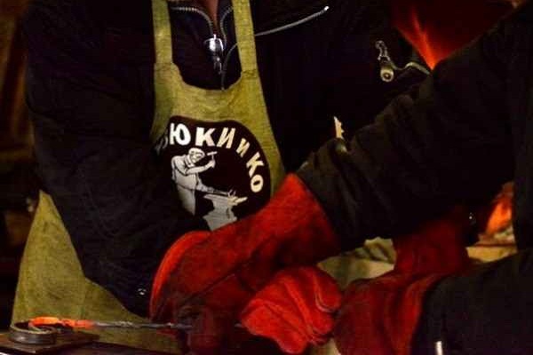 В Новгородской интернет-газете vnnews.ru вышла статья зоолога Андрея Коткина, в которой он поделился своими впечатлениями о посещении «АиРовки». - Промышленное клинковое производство. Компания «АиР»