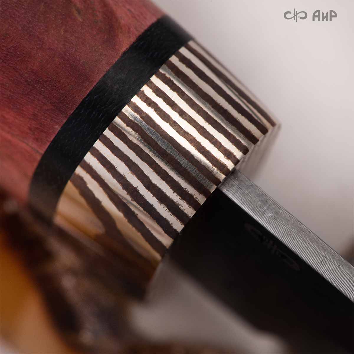 Лиса (стабилизированная карельская береза красная, мокуме гане) дамасская сталь ZDI-1016 - Компания «АиР»