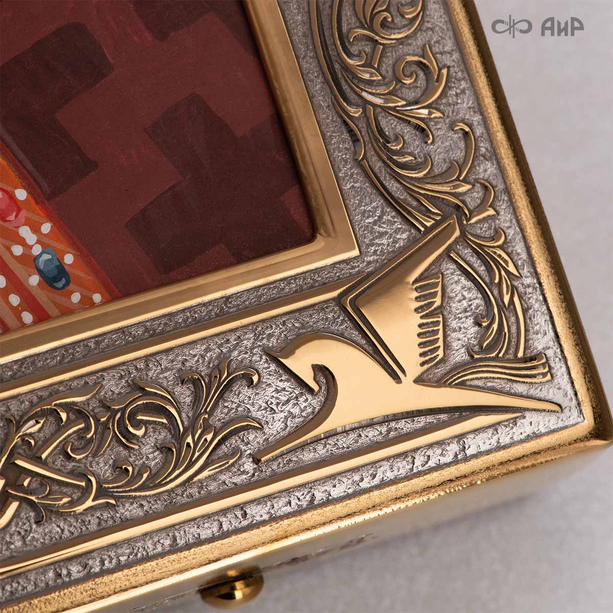 Икона в окладе Святитель Иоанн Златоуст, Артикул: 38811 - Компания «АиР»