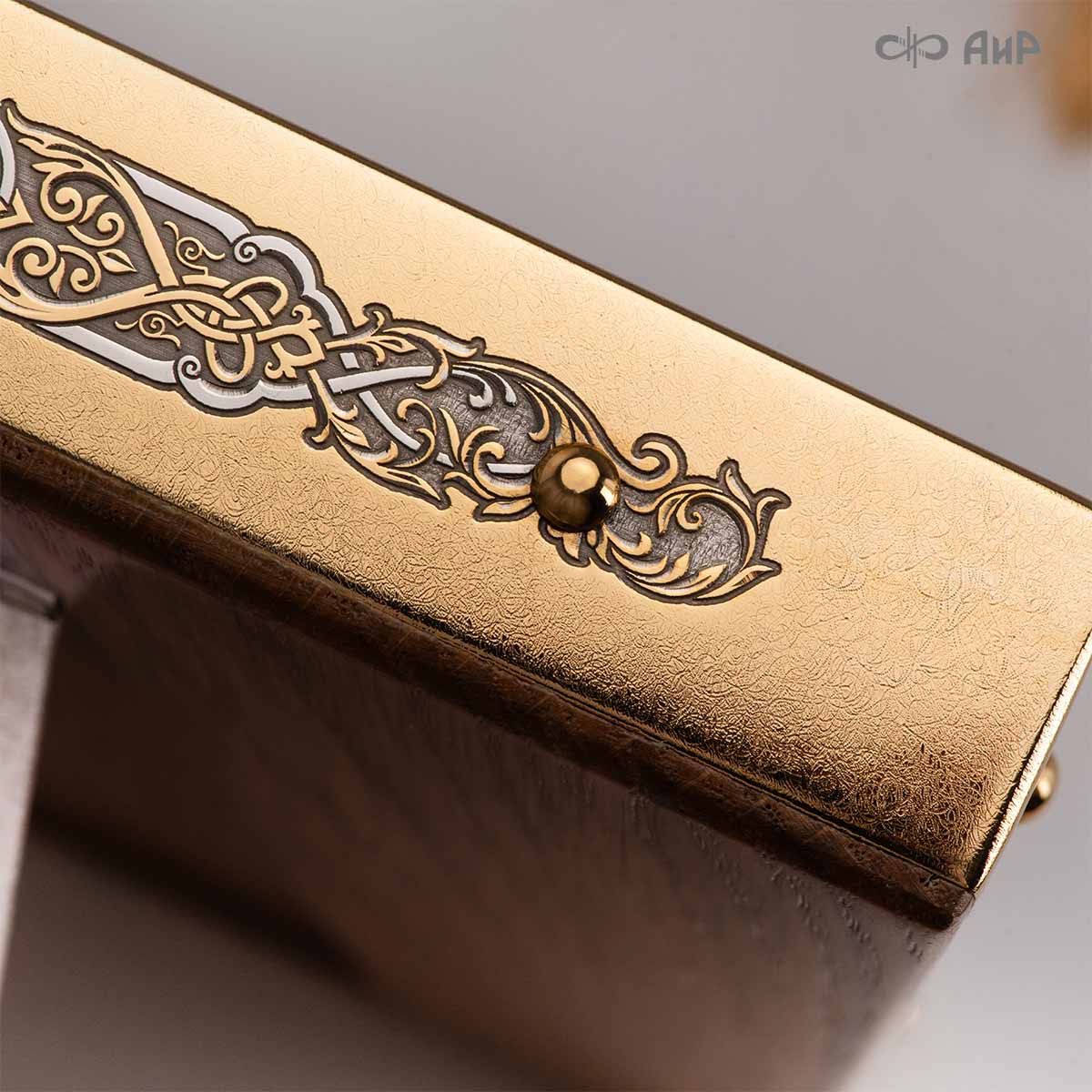 Икона в окладе Святитель Иоанн Златоуст, Артикул: 38811 - Компания «АиР»