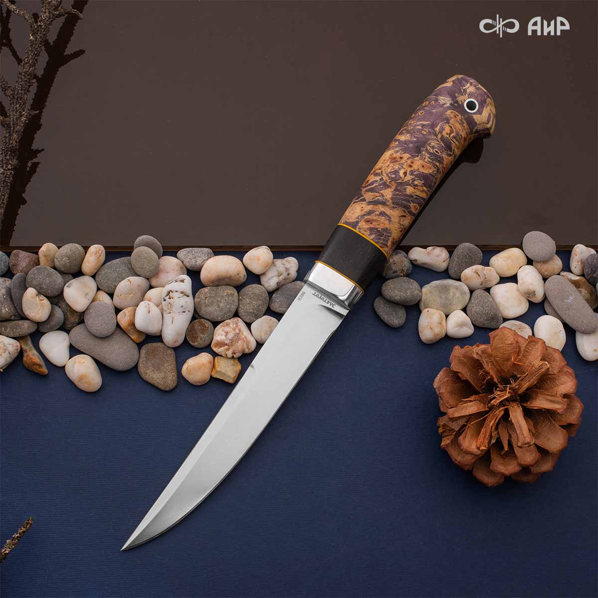 Финка Нью (наборная: стабилизированный граб, стабилизированный кап клена фиолетовый, фибра желтая, алюмин.втулка, авторские ножны, кастомная заточка) K390, № 07 - Компания «АиР»