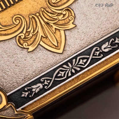 Святое Евангелие в окладе, Артикул: 38995 - Компания «АиР»