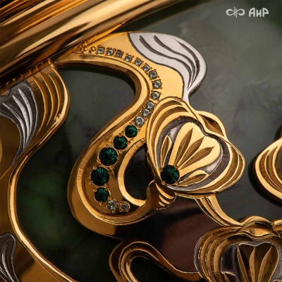  Кубок Вечная жизнь, из нефрита с хризолитами, кристаллами Swarovski, Артикул: 5119 - Компания «АиР»