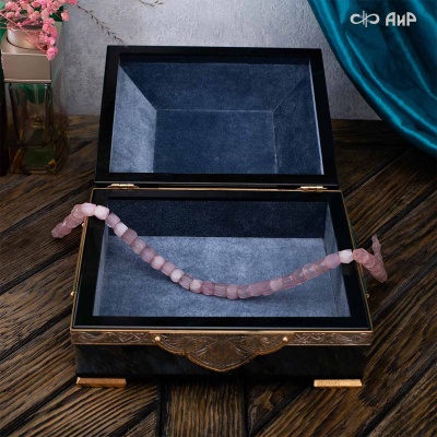 Шкатулка из лабрадорита Таинственная ночь, Артикул: 39158 - Компания «АиР»