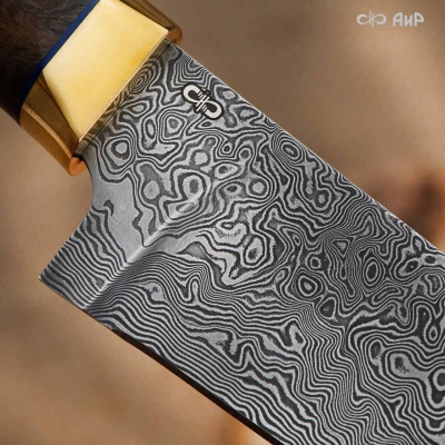 Пчак (стабилизированный ореховый кап, латунь, фибра) дамасская сталь ZDI-1016 - Компания «АиР»