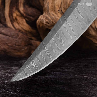 Финка Нью (наборная: стабилизированный граб, стабилизированный кап клена коричневый, фибра синяя, алюмин.втулка, авторские ножны, кастомная заточка) ZDI-1016, узор твист № 15 - Компания «АиР»