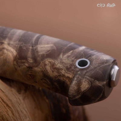 Финка Нью (наборная: стабилизированный граб, стабилизированный кап клена коричневый, фибра синяя, алюмин.втулка, авторские ножны, кастомная заточка) ZDI-1016, узор твист № 15 - Компания «АиР»