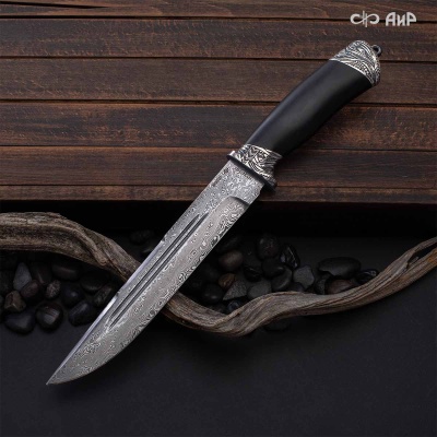 Нож Арсенальный люкс с сюжетом Жизнь на Крайнем Севере, комбинированные ножны, Артикул: 39046 - Компания «АиР»