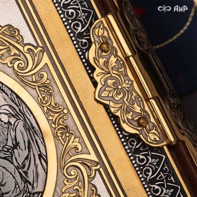  Библия в окладе, Артикул: 38944 - Компания «АиР»