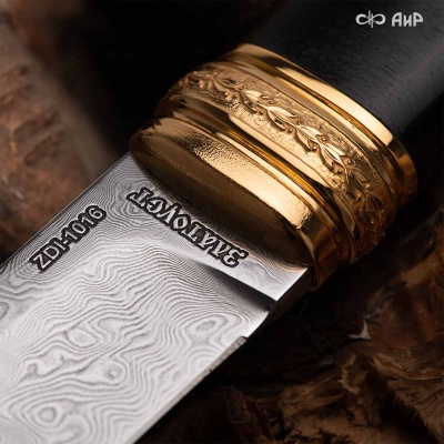  Нож Финка-5 с сюжетом Олень, композит с алюминиевой микросеткой волны, коричневый, комбинированные ножны, Артикул: 38688 - Компания «АиР»