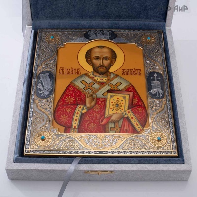 Икона в окладе Святитель Иоанн Златоуст, Артикул: 39327 - Компания «АиР»
