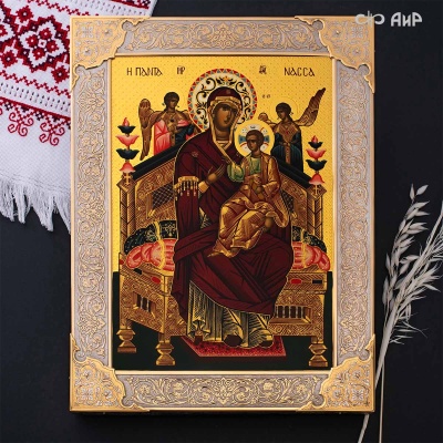 Икона Божией Матери Всецарица (Пантанасса) в окладе и киоте, Артикул: 39149 - Компания «АиР»
