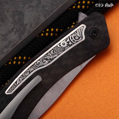 Хантер (карбон черный, вставка в рукоять стим-панк серебро, кастомная заточка), S390  - Компания «АиР»