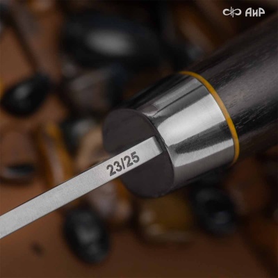 Финка Нью (наборная: стабилизированный граб, стабилизированный кап клена красный, фибра желтая, алюмин.втулка, авторские ножны, кастомная заточка) 100Х13М, № 23 - Компания «АиР»