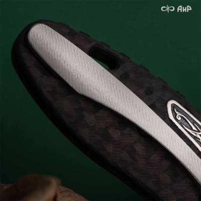 Хантер (карбон черный, вставка в рукоять черепа, серебро, кастомная заточка) дамасская сталь ZDI-1016 - Компания «АиР»