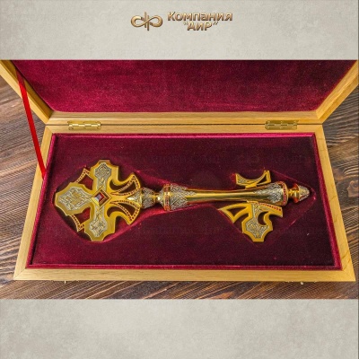 Ключ сувенирный с красными корундами, Артикул: 3309 - Компания «АиР»
