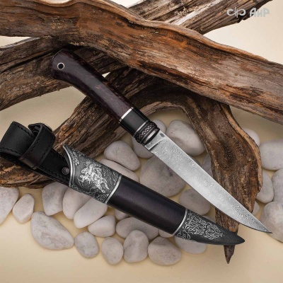  Нож Финка-5 с сюжетом Всадник, стабилизированная карельская береза фиолетовая, комбинированные ножны, Артикул: 38689 - Компания «АиР»