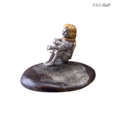 Сувенир Маленький принц на камне (аммонит) - Компания «АиР»