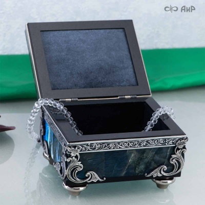 Шкатулка из лабрадорита Светлячки, Артикул: 39206 - Компания «АиР»