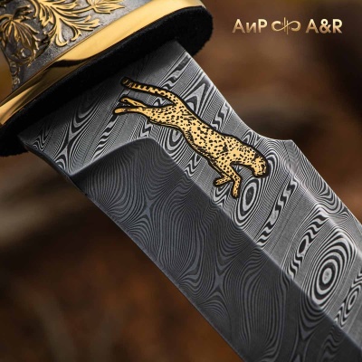 Нож Клык с сюжетом Гепарды на охоте, цельнометаллические ножны, Артикул: 37293 - Компания «АиР»